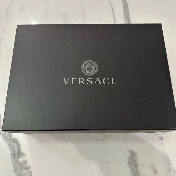 Versace Medusa Sandals - Picture 9 of 9